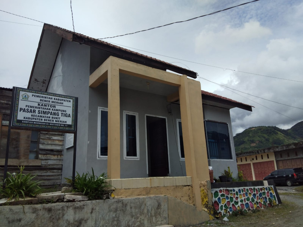 kantor desa kampung pasar simpang tiga
